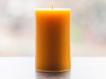 Load image into Gallery viewer, 100% Pure Beeswax Candle| 3” Wide | Organic Pillar Candle| 3”,4”,5”,6”,9” Tall Pillar Candle |Beeswax Pillar Candle | Natural Eco Friendly