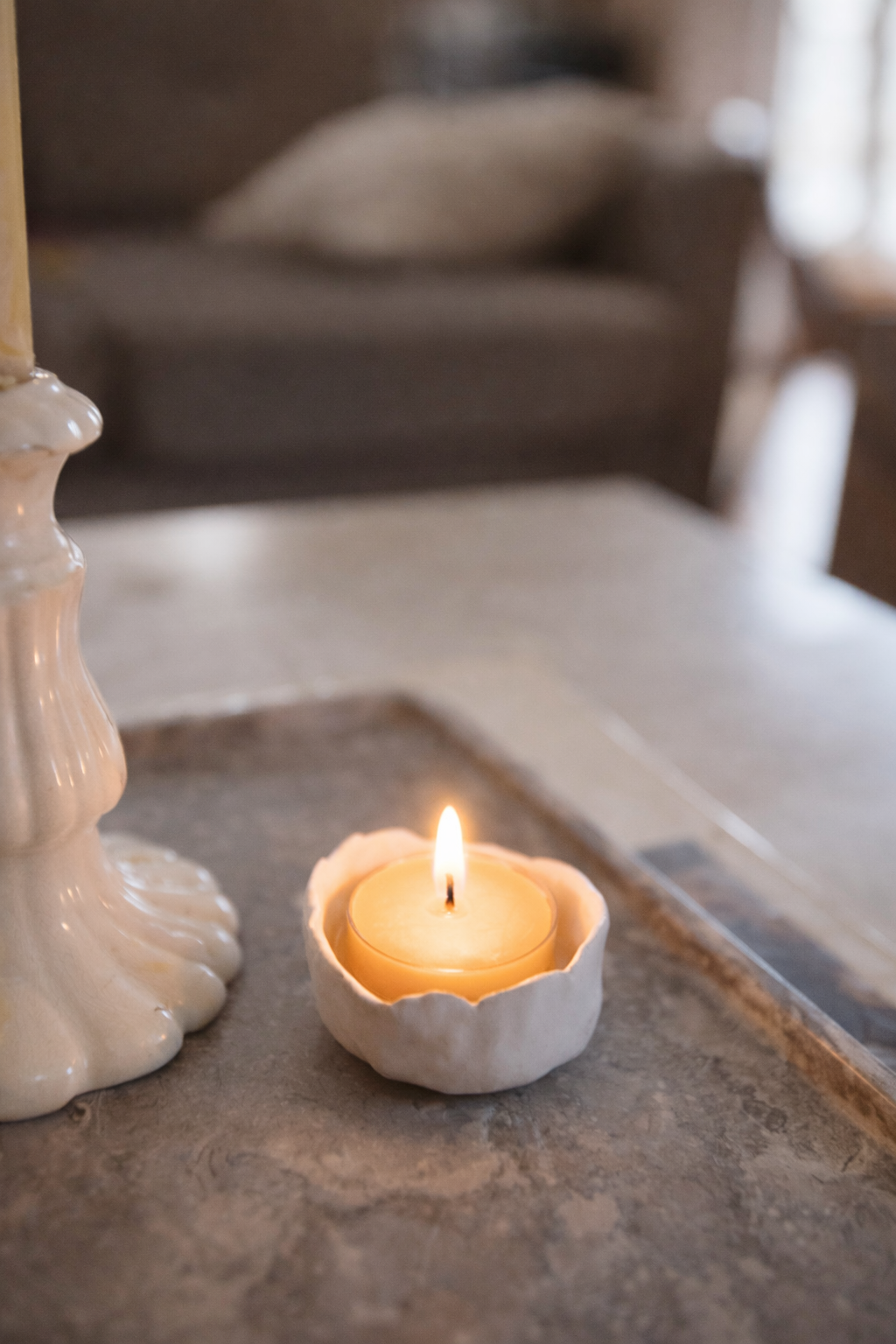 100% Pure Beeswax Tea light candles with hemp wicks | Set of 10