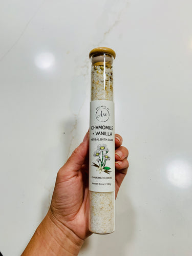 Chamomile + Vanilla Bath Salt